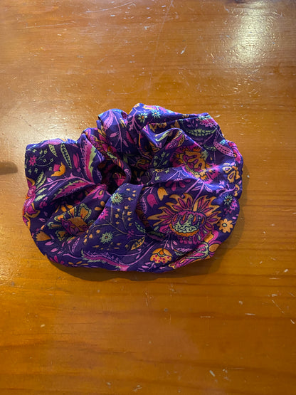 Oversized Silk Hair Scrunchies
