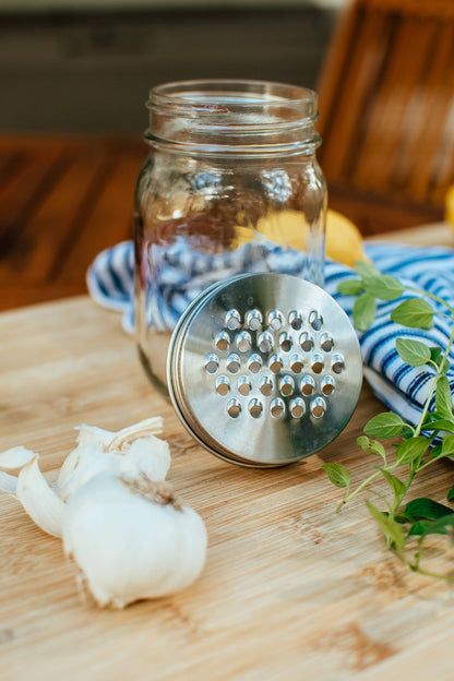Grater Jar