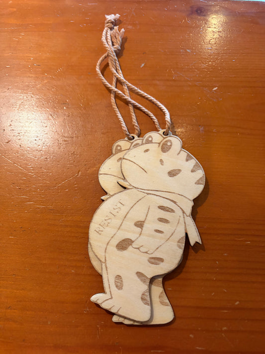 ‘Resist’ Frog Ornament
