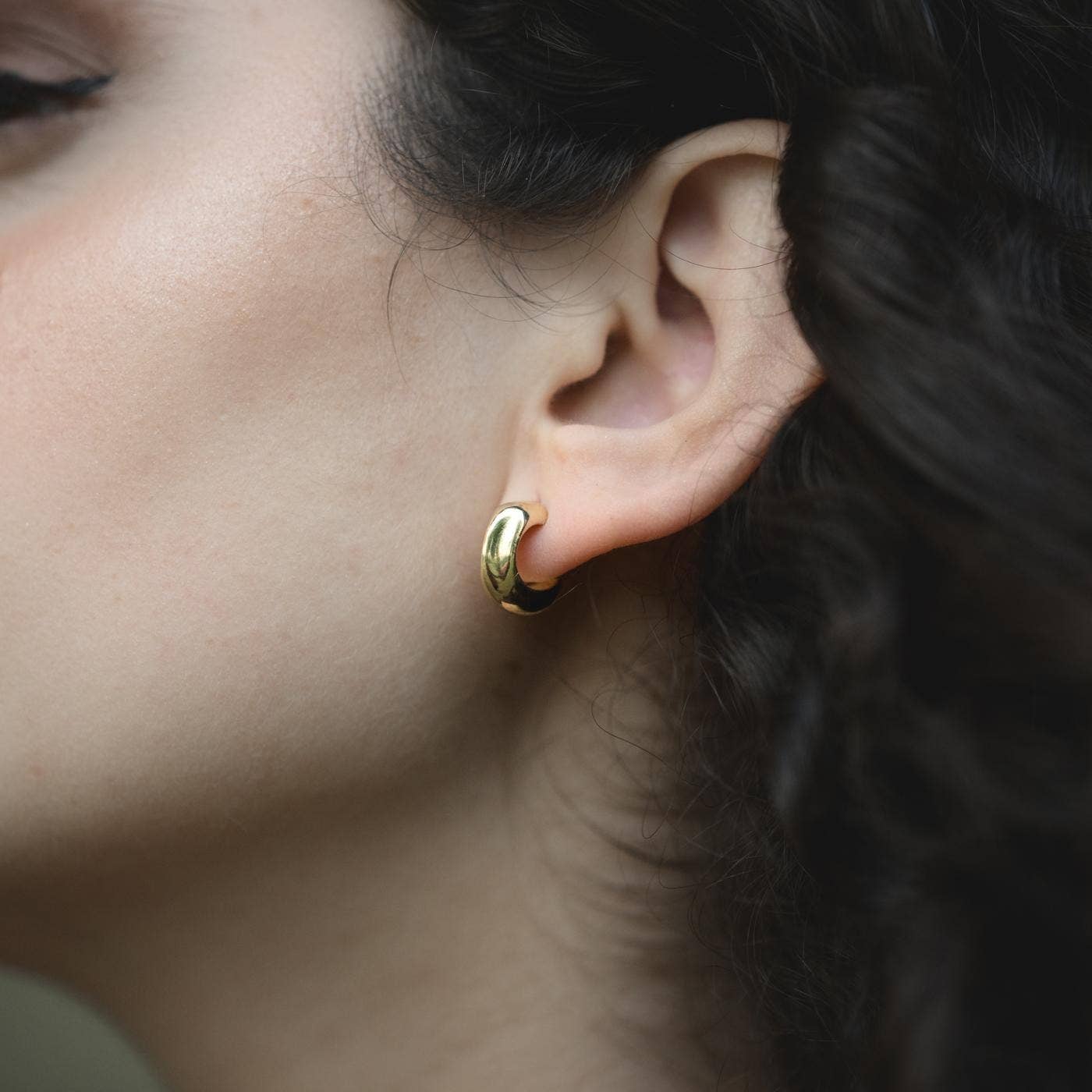 Crescent Hug Earrings | 14K Gold Plated