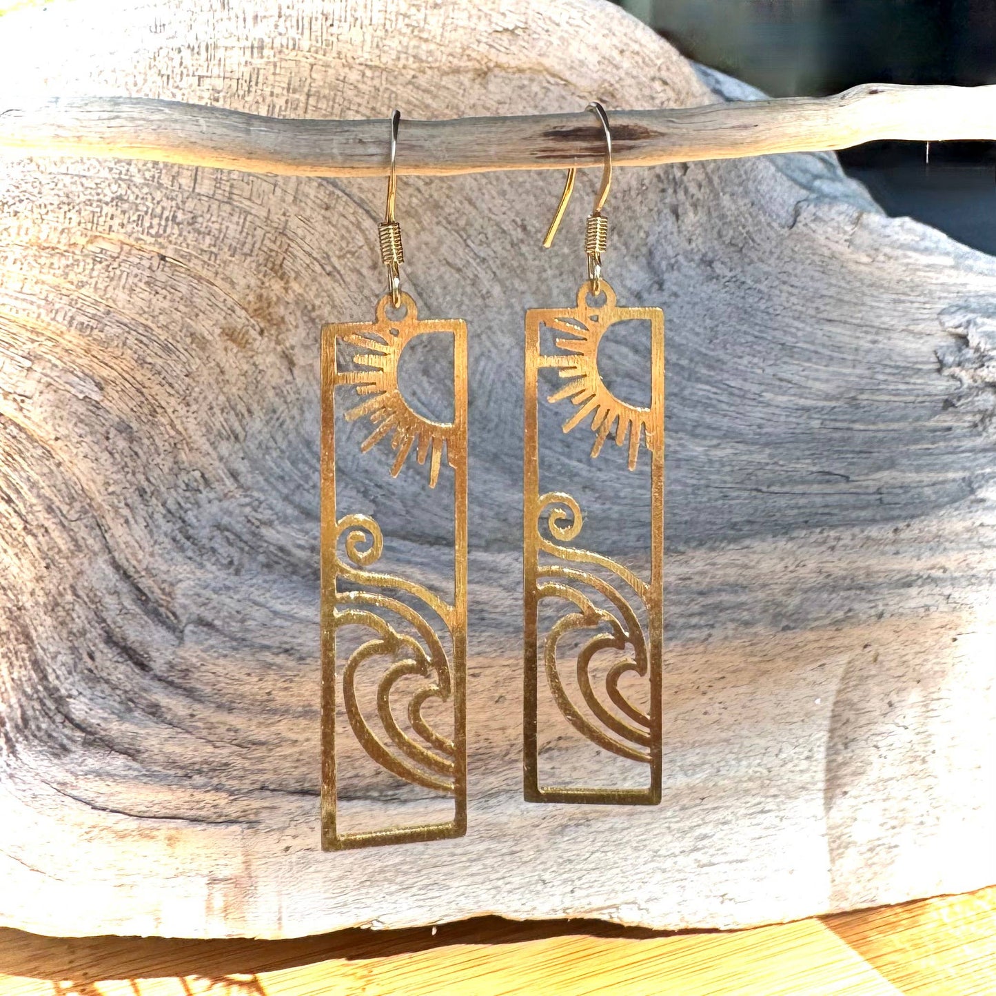 Brushed Gold Wavecrest Earrings