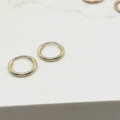 Hugger Hoop Earrings - Gold Fill