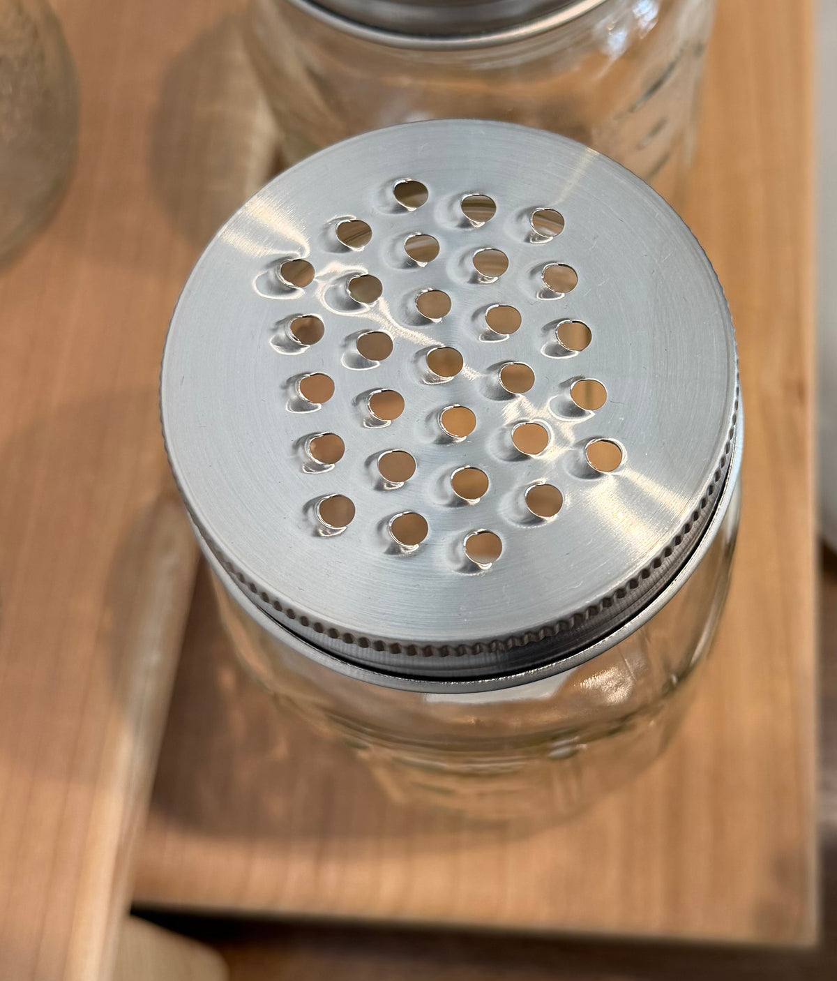 Grater Jar