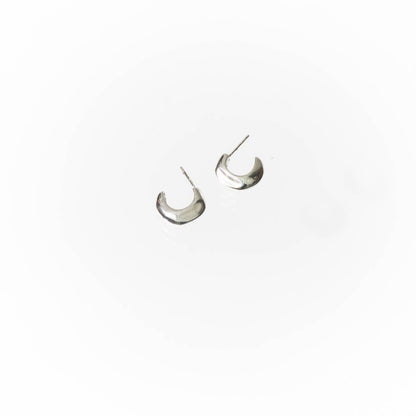 Crescent Hug Earrings | 14K Gold Plated